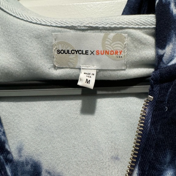 Soul cycle zip up - Picture 5 of 5